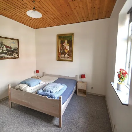 Three-bedroom In Διαμέρισμα Allingåbro